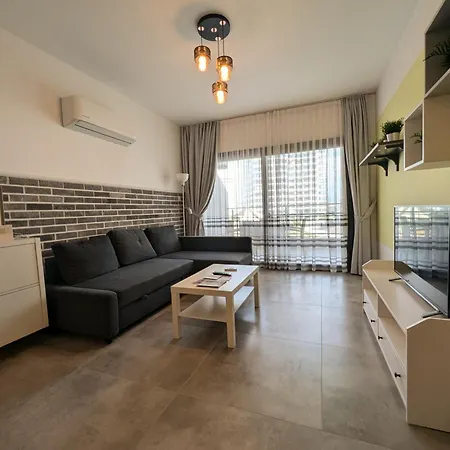 Caesar & Spa - Commodus Studio Apartment *